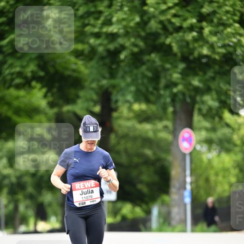 14.06.2026 - REWE Women's Run Dr. Thomas Lammeyer http://msf.ph/oto/9761436 14.06.2026 09:32:35 Laufen 11079, 57 meine-sportfotos.de