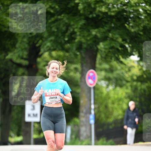 14.06.2026 - REWE Women's Run Dr. Thomas Lammeyer http://msf.ph/oto/9761462 14.06.2026 09:32:45 Laufen 3, 10072 meine-sportfotos.de