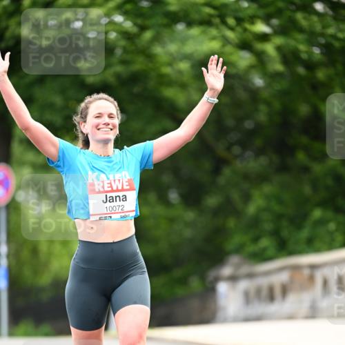 14.06.2026 - REWE Women's Run Dr. Thomas Lammeyer http://msf.ph/oto/9761482 14.06.2026 09:32:47 Laufen 10072 meine-sportfotos.de
