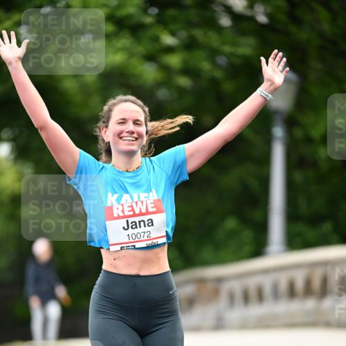 14.06.2026 - REWE Women's Run Dr. Thomas Lammeyer http://msf.ph/oto/9761490 14.06.2026 09:32:47 Laufen 10072 meine-sportfotos.de