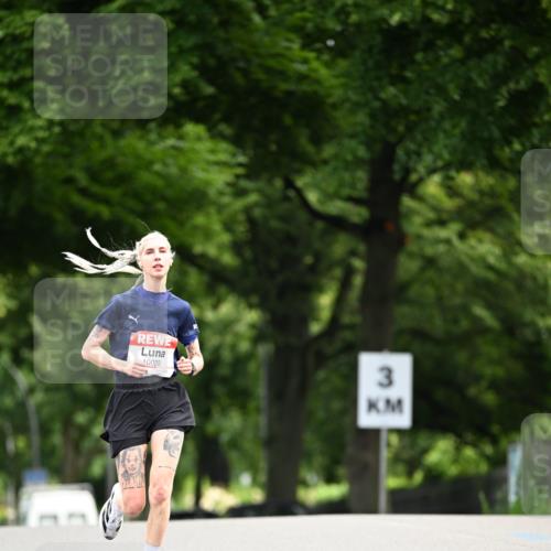 14.06.2026 - REWE Women's Run Dr. Thomas Lammeyer http://msf.ph/oto/9761551 14.06.2026 09:33:17 Laufen 10020, 3 meine-sportfotos.de
