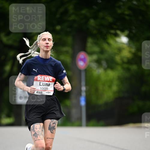 14.06.2026 - REWE Women's Run Dr. Thomas Lammeyer http://msf.ph/oto/9761583 14.06.2026 09:33:19 Laufen 10020 meine-sportfotos.de