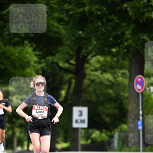 14.06.2026 - REWE Women's Run Dr. Thomas Lammeyer http://msf.ph/oto/9761607 14.06.2026 09:33:48 Laufen 11023, 5, 3 meine-sportfotos.de