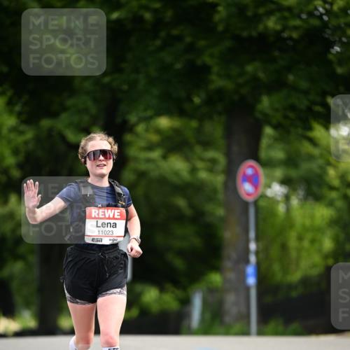 14.06.2026 - REWE Women's Run Dr. Thomas Lammeyer http://msf.ph/oto/9761623 14.06.2026 09:33:49 Laufen 11023, 7 meine-sportfotos.de