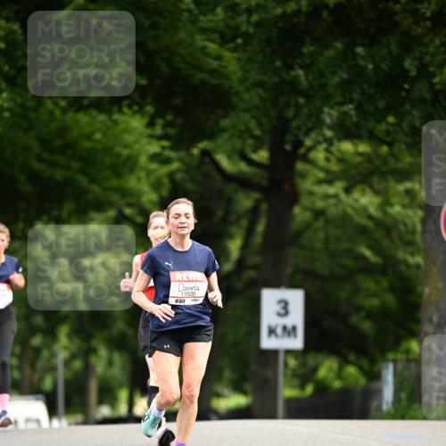 14.06.2026 - REWE Women's Run Dr. Thomas Lammeyer http://msf.ph/oto/9761695 14.06.2026 09:33:59 Laufen 11520, 334 meine-sportfotos.de