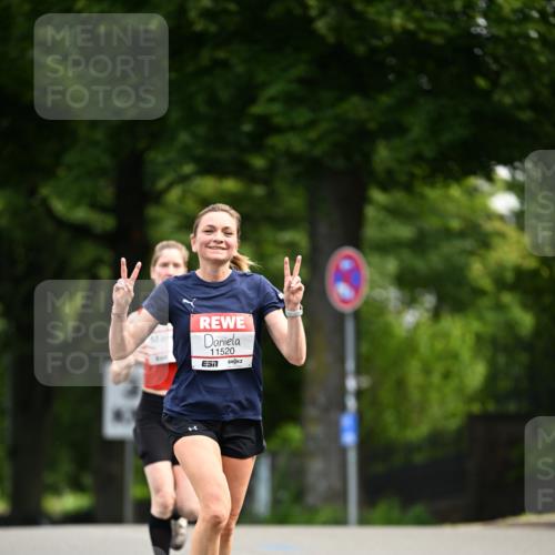 14.06.2026 - REWE Women's Run Dr. Thomas Lammeyer http://msf.ph/oto/9761718 14.06.2026 09:34:01 Laufen 11520, 57 meine-sportfotos.de