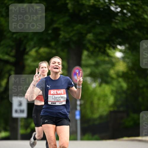 14.06.2026 - REWE Women's Run Dr. Thomas Lammeyer http://msf.ph/oto/9761722 14.06.2026 09:34:01 Laufen 3, 11520 meine-sportfotos.de