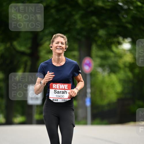 14.06.2026 - REWE Women's Run Dr. Thomas Lammeyer http://msf.ph/oto/9761754 14.06.2026 09:34:05 Laufen 10430, 7 meine-sportfotos.de