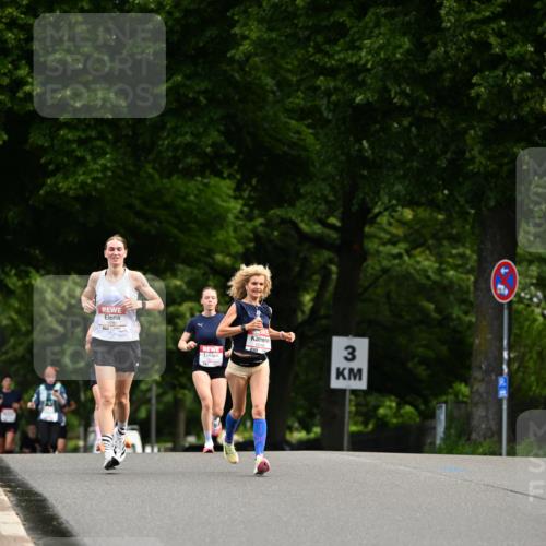 14.06.2026 - REWE Women's Run Dr. Thomas Lammeyer http://msf.ph/oto/9761865 14.06.2026 09:34:35 Laufen 10790, 1088, 3 meine-sportfotos.de