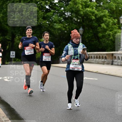 14.06.2026 - REWE Women's Run Dr. Thomas Lammeyer http://msf.ph/oto/9762008 14.06.2026 09:34:48 Laufen 10118, 10120, 10827, 7 meine-sportfotos.de