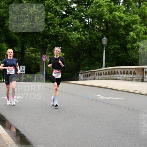 14.06.2026 - REWE Women's Run Dr. Thomas Lammeyer http://msf.ph/oto/9762013 14.06.2026 09:34:52 Laufen 10489, 3, 10274 meine-sportfotos.de