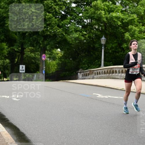 14.06.2026 - REWE Women's Run Dr. Thomas Lammeyer http://msf.ph/oto/9762163 14.06.2026 09:35:05 Laufen 3, 10843 meine-sportfotos.de