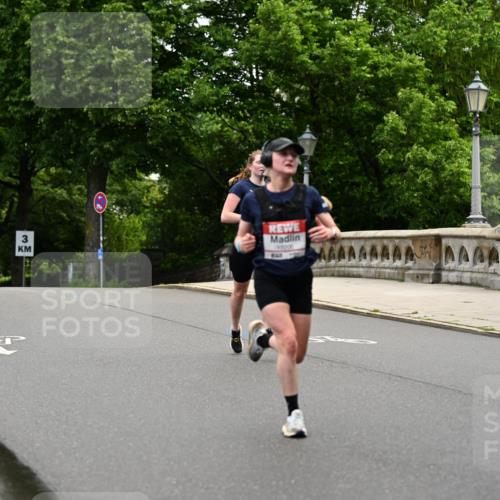 14.06.2026 - REWE Women's Run Dr. Thomas Lammeyer http://msf.ph/oto/9762246 14.06.2026 09:35:14 Laufen 3, 10205 meine-sportfotos.de