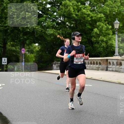 14.06.2026 - REWE Women's Run Dr. Thomas Lammeyer http://msf.ph/oto/9762248 14.06.2026 09:35:14 Laufen 5, 10206 meine-sportfotos.de