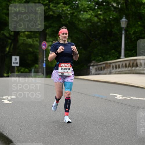 14.06.2026 - REWE Women's Run Dr. Thomas Lammeyer http://msf.ph/oto/9762432 14.06.2026 09:35:30 Laufen 3, 10095 meine-sportfotos.de