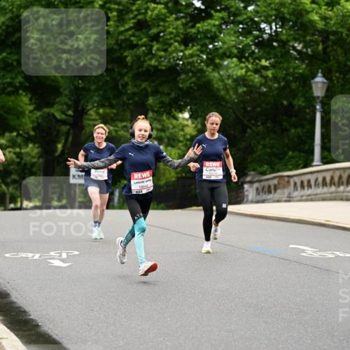 14.06.2026 - REWE Women's Run Dr. Thomas Lammeyer http://msf.ph/oto/9762515 14.06.2026 09:35:36 Laufen 10642, 51 meine-sportfotos.de