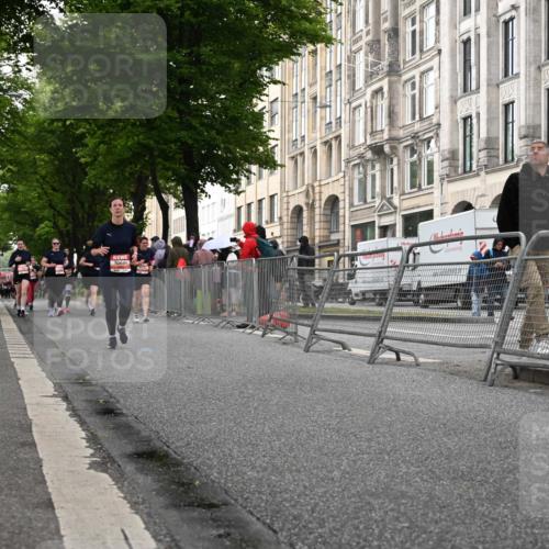 14.06.2026 - REWE Women's Run J. Mangold http://msf.ph/oto/9762570 14.06.2026 11:09:00 Ziel 5259, 5681, 5927, 5968 meine-sportfotos.de