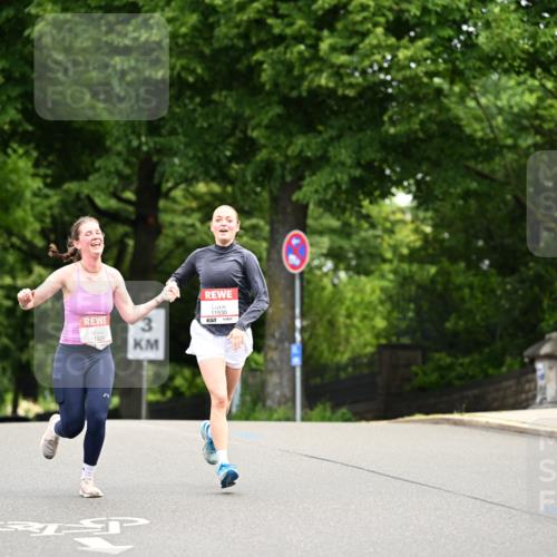 14.06.2026 - REWE Women's Run Dr. Thomas Lammeyer http://msf.ph/oto/9762583 14.06.2026 09:35:46 Laufen 11529, 3, 11530 meine-sportfotos.de
