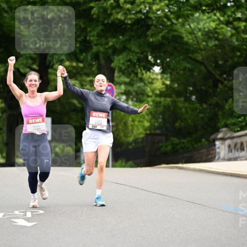 14.06.2026 - REWE Women's Run Dr. Thomas Lammeyer http://msf.ph/oto/9762589 14.06.2026 09:35:46 Laufen 11529, 11530 meine-sportfotos.de