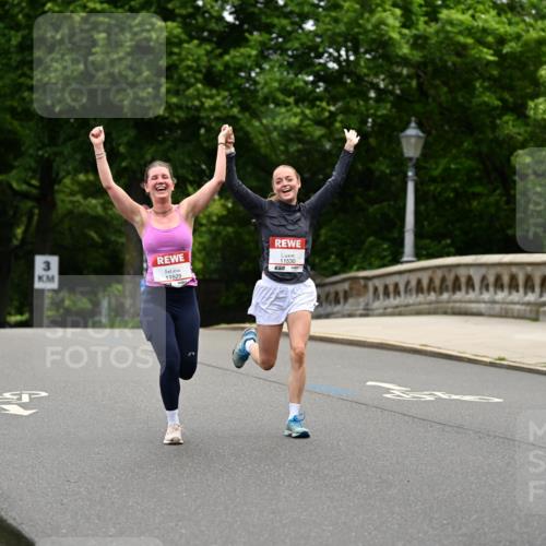 14.06.2026 - REWE Women's Run Dr. Thomas Lammeyer http://msf.ph/oto/9762610 14.06.2026 09:35:47 Laufen 33, 11529, 11530 meine-sportfotos.de