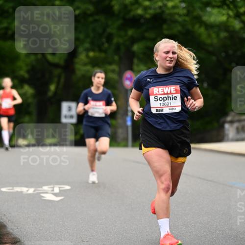 14.06.2026 - REWE Women's Run Dr. Thomas Lammeyer http://msf.ph/oto/9762888 14.06.2026 09:36:24 Laufen 60, 10691, 7 meine-sportfotos.de