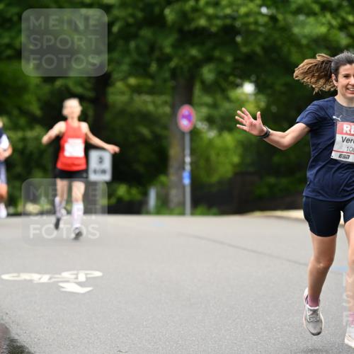 14.06.2026 - REWE Women's Run Dr. Thomas Lammeyer http://msf.ph/oto/9762909 14.06.2026 09:36:26 Laufen 10894, 7 meine-sportfotos.de