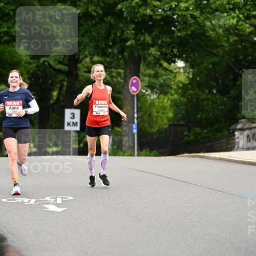 14.06.2026 - REWE Women's Run Dr. Thomas Lammeyer http://msf.ph/oto/9762915 14.06.2026 09:36:27 Laufen 10281, 57, 3, 10346 meine-sportfotos.de