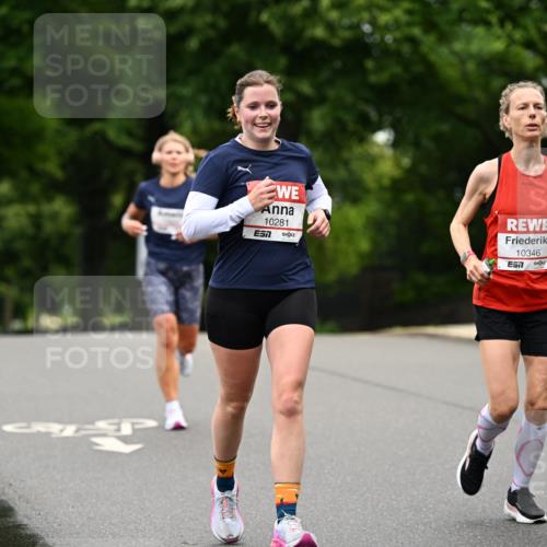 14.06.2026 - REWE Women's Run Dr. Thomas Lammeyer http://msf.ph/oto/9762932 14.06.2026 09:36:29 Laufen 10281, 7, 10346, 7 meine-sportfotos.de