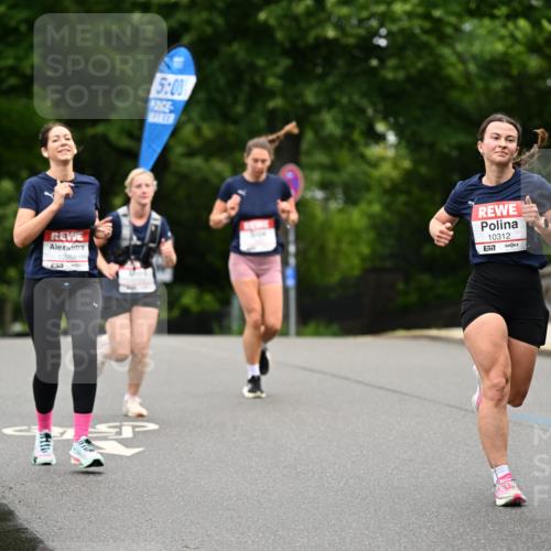 14.06.2026 - REWE Women's Run Dr. Thomas Lammeyer http://msf.ph/oto/9763034 14.06.2026 09:36:44 Laufen 10958, 5, 00, 10312, 57 meine-sportfotos.de