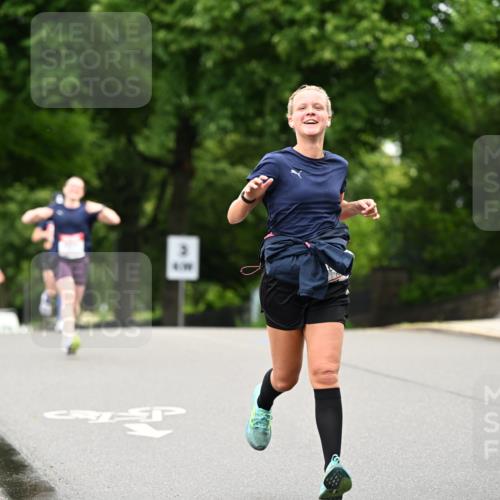 14.06.2026 - REWE Women's Run Dr. Thomas Lammeyer http://msf.ph/oto/9763078 14.06.2026 09:36:52 Laufen 3 meine-sportfotos.de