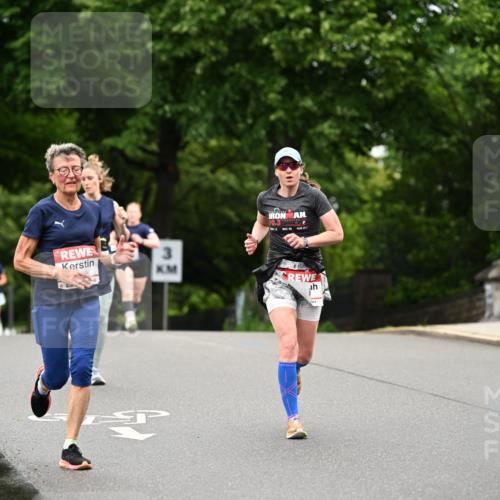 14.06.2026 - REWE Women's Run Dr. Thomas Lammeyer http://msf.ph/oto/9763199 14.06.2026 09:37:07 Laufen 3, 70, 3 meine-sportfotos.de