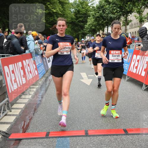 14.06.2026 - REWE Women's Run Strokosch-Dieckow http://msf.ph/oto/9763213 14.06.2026 09:50:50 Ziel 10192, 10749, 11105, 11146, 11207, 11245, 11396 meine-sportfotos.de