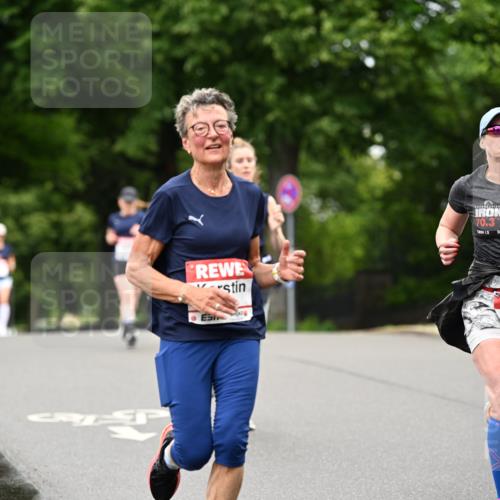 14.06.2026 - REWE Women's Run Dr. Thomas Lammeyer http://msf.ph/oto/9763214 14.06.2026 09:37:08 Laufen 70, 3, 9, 90, 21, 1, 10085 meine-sportfotos.de