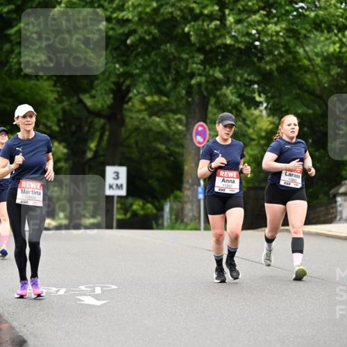 14.06.2026 - REWE Women's Run Dr. Thomas Lammeyer http://msf.ph/oto/9763238 14.06.2026 09:37:11 Laufen 10604, 57, 3, 11207, 7, 10666 meine-sportfotos.de