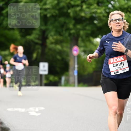 14.06.2026 - REWE Women's Run Dr. Thomas Lammeyer http://msf.ph/oto/9763351 14.06.2026 09:37:20 Laufen 10763, 7 meine-sportfotos.de
