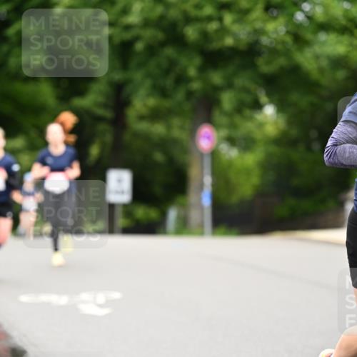 14.06.2026 - REWE Women's Run Dr. Thomas Lammeyer http://msf.ph/oto/9763356 14.06.2026 09:37:20 Laufen 10763 meine-sportfotos.de
