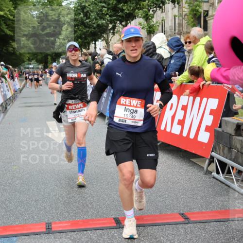 14.06.2026 - REWE Women's Run Strokosch-Dieckow http://msf.ph/oto/9763478 14.06.2026 09:50:55 Ziel 10085, 10192, 10749, 11105, 11146, 11207, 11396 meine-sportfotos.de