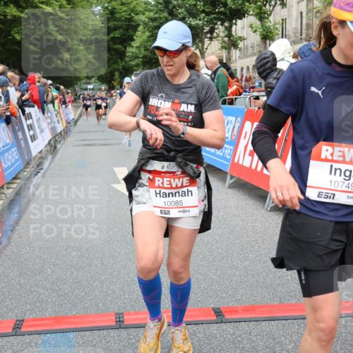 14.06.2026 - REWE Women's Run Strokosch-Dieckow http://msf.ph/oto/9763541 14.06.2026 09:50:56 Ziel 10085, 10159, 10192, 10749, 11105, 11146, 11207, 11396 meine-sportfotos.de