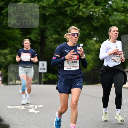 14.06.2026 - REWE Women's Run Dr. Thomas Lammeyer http://msf.ph/oto/9763560 14.06.2026 09:37:37 Laufen 3, 10971, 11218, 7 meine-sportfotos.de