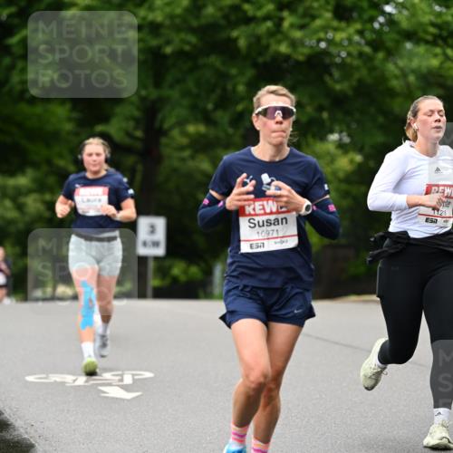 14.06.2026 - REWE Women's Run Dr. Thomas Lammeyer http://msf.ph/oto/9763562 14.06.2026 09:37:37 Laufen 10971, 657, 11218, 7 meine-sportfotos.de