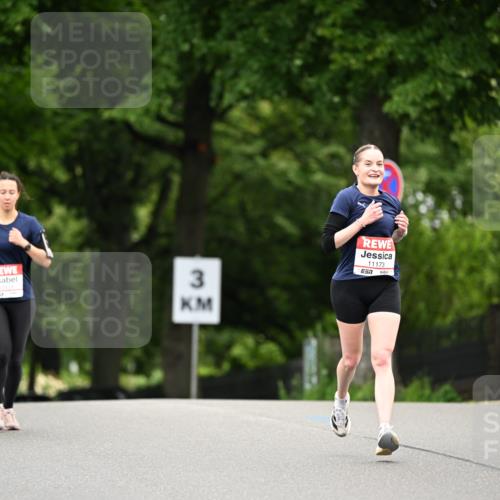 14.06.2026 - REWE Women's Run Dr. Thomas Lammeyer http://msf.ph/oto/9763657 14.06.2026 09:37:47 Laufen 3, 11173, 7 meine-sportfotos.de