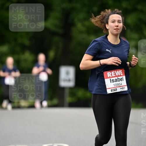 14.06.2026 - REWE Women's Run Dr. Thomas Lammeyer http://msf.ph/oto/9763717 14.06.2026 09:37:52 Laufen 10954, 7 meine-sportfotos.de