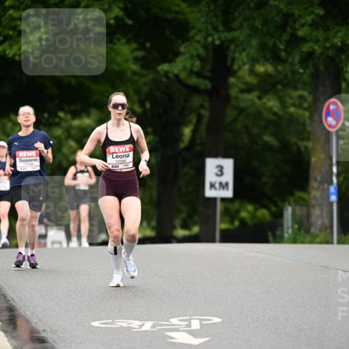 14.06.2026 - REWE Women's Run Dr. Thomas Lammeyer http://msf.ph/oto/9763746 14.06.2026 09:38:02 Laufen 10390, 57, 3 meine-sportfotos.de