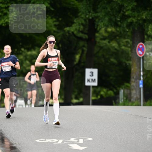 14.06.2026 - REWE Women's Run Dr. Thomas Lammeyer http://msf.ph/oto/9763749 14.06.2026 09:38:02 Laufen 3 meine-sportfotos.de
