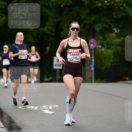 14.06.2026 - REWE Women's Run Dr. Thomas Lammeyer http://msf.ph/oto/9763777 14.06.2026 09:38:05 Laufen 6, 17, 10390 meine-sportfotos.de