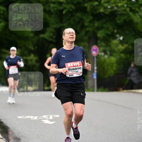 14.06.2026 - REWE Women's Run Dr. Thomas Lammeyer http://msf.ph/oto/9763799 14.06.2026 09:38:07 Laufen 10168, 57 meine-sportfotos.de