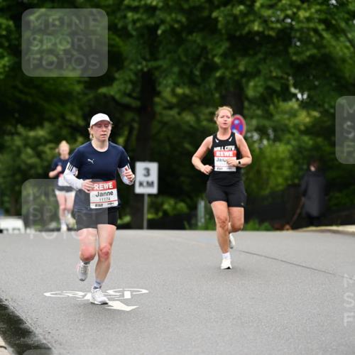 14.06.2026 - REWE Women's Run Dr. Thomas Lammeyer http://msf.ph/oto/9763817 14.06.2026 09:38:09 Laufen 11174, 57, 3 meine-sportfotos.de