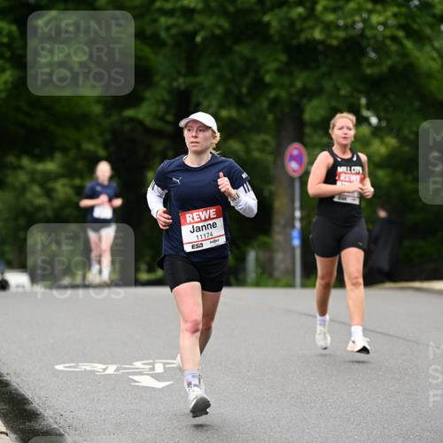 14.06.2026 - REWE Women's Run Dr. Thomas Lammeyer http://msf.ph/oto/9763826 14.06.2026 09:38:10 Laufen 11174, 7 meine-sportfotos.de
