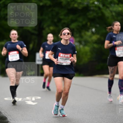 14.06.2026 - REWE Women's Run Dr. Thomas Lammeyer http://msf.ph/oto/9763998 14.06.2026 09:38:33 Laufen 6, 10422, 7 meine-sportfotos.de