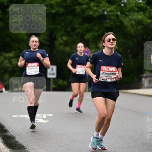 14.06.2026 - REWE Women's Run Dr. Thomas Lammeyer http://msf.ph/oto/9764008 14.06.2026 09:38:33 Laufen 4, 137, 10693, 7, 11485 meine-sportfotos.de